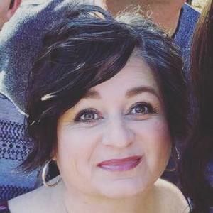 Meet your Posher, Suzanne